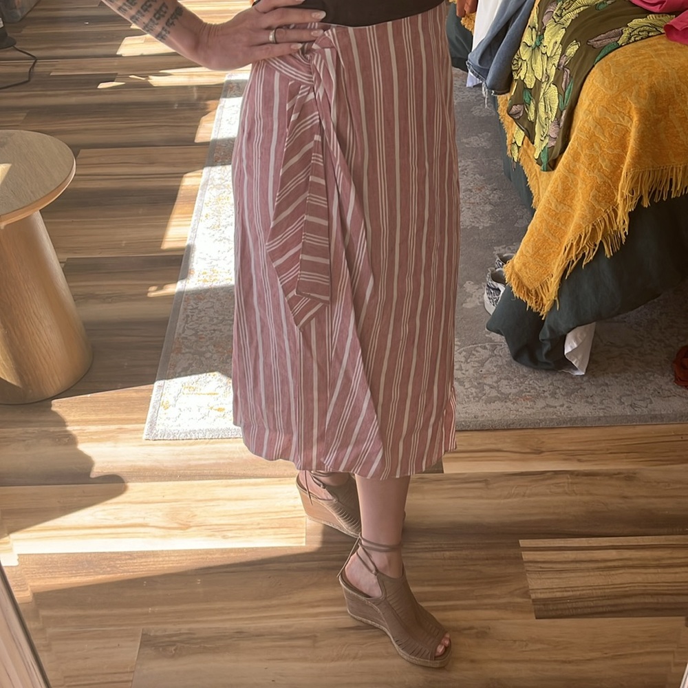 Club‎ Monaco Striped Faux Wrap Skirt NWT Size 00 - Picture 4 of 9